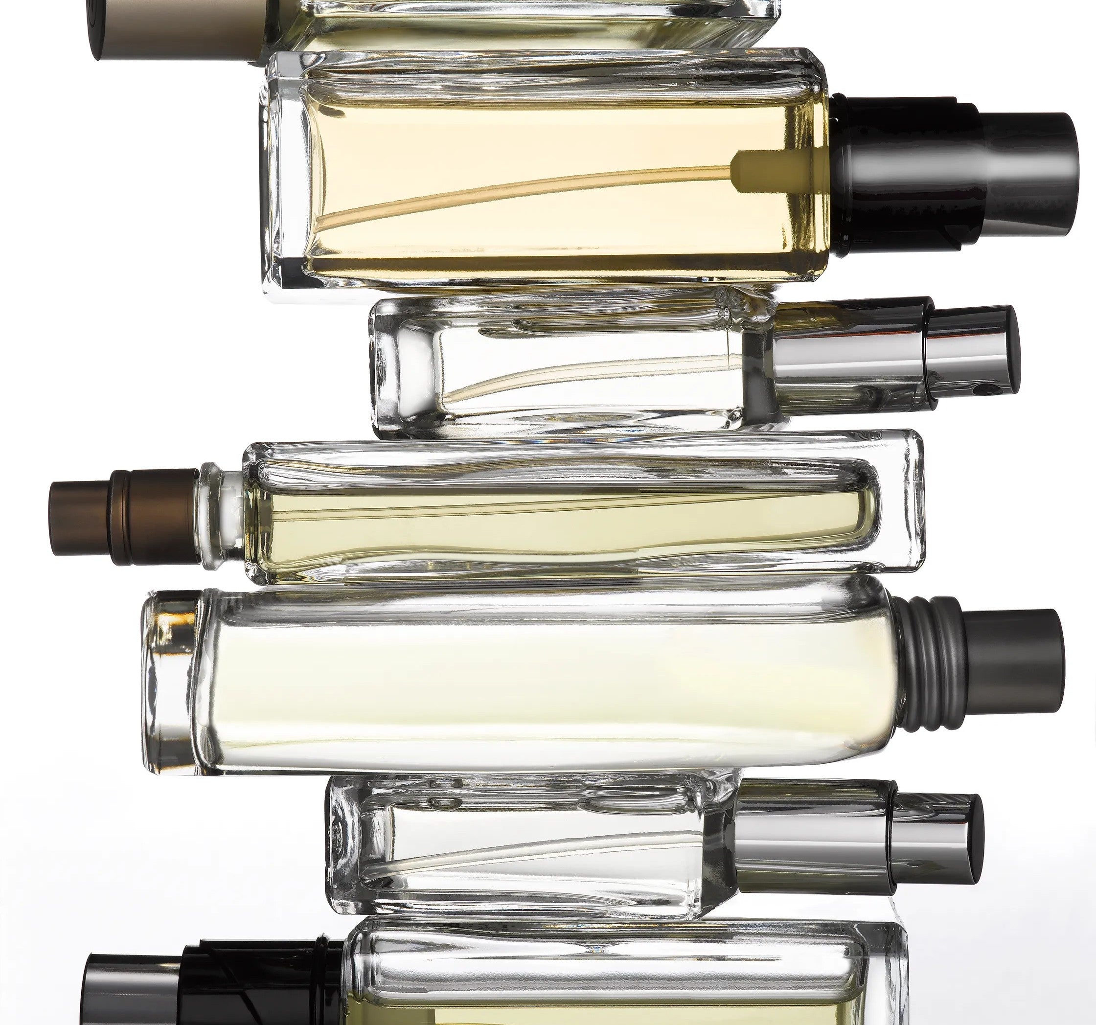 Layering Perfumes: How Solid Formats Can Elevate Your Fragrance Game